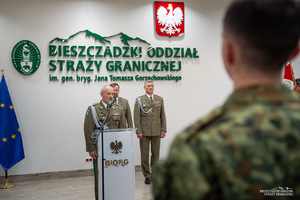Wręczenie aktów mianowania na stopień kaprala w komendzie BiOSG