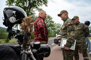 spotkanie funkcjonariusza/motocyklisty z Komendantem BiOSG spotkanie funkcjonariusza/motocyklisty z Komendantem BiOSG