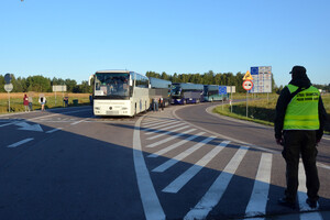 odprawa autokarów, przejście graniczne w Budomierzu odprawa autokarów, przejście graniczne w Budomierzu