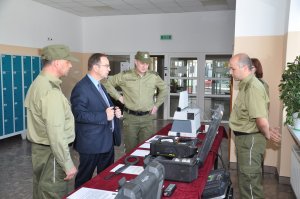Prezentacja sprzętu Marszałkowi Województwa Podkarpackiego 