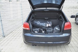 W samochodzie marki Audi papierosy z przemytu przewoził 46 - letni mężczyzna 
