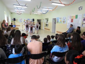 Występ dzieci z Brave Kids 2017 