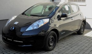 Nissan Leaf miał zostac wywieziony jako odpad 