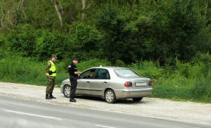 Funkcjonariusze BiOSG podczas służby w Macedonii 