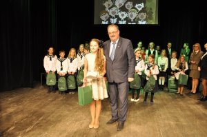 gratulacje dla laureatów festiwalu 