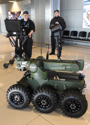 Robot pirotechniczny dla lotniczego przejścia granicznego w Rzeszowie- Jasionce 