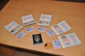Obywatele Senegalu z fałszywymi tytułami pobytowymi 