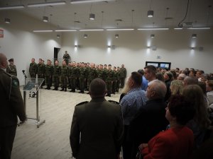 ślubowanie nowych funkcjonariuszy BIOSG 