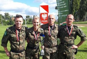 Nasza zwycięska reprezentacja:st. sierż SG Irmina Sikora-Kołodziej (Wydział Kadr i Szkolenia ) mjr SG Tomasz Skawiński (PSG Wetlina), por. SG Paweł Stańko (PSG Ustrzyki Górne), st. chor. szt. SG Bogusław Ślazyk (PSG Ustrzyki Górne). 