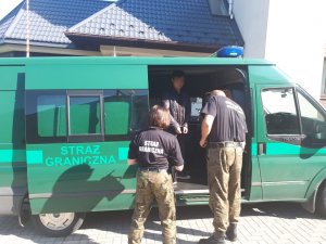 Nielegalni imigranci z Wietnamu zatrzymani w Bieszczadach 