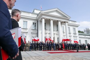 BiOSG wyróżniowy flagą państwową zdj.: KPRP 