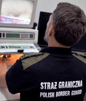 szczegółowa kontrola dokumentów na granicy 