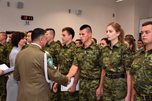 Uroczystę ślubowanie w komendzie BiOSG 