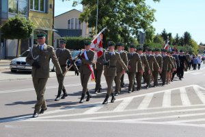 sztandar i asysta honorowa BiOSG 