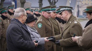 wręczenie pamiątkowych odznak BiOSG 