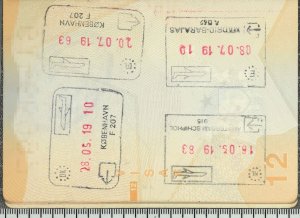 fałszywe odbitki stempli kontroli granicznej 