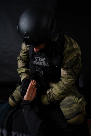 zatrzymanie niebezpiecznego przestępcy fot. ilustracyjna 