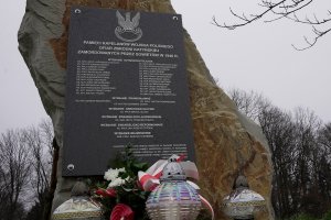 fot. Tablica Pamięci Kapelanów Katyńskich w Kalwarii Pacławskiej 