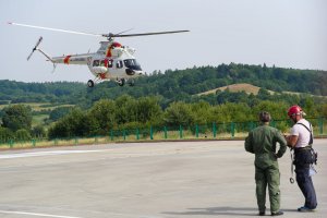 Szkolenie wysokościowe z użyciem śmigłowca 