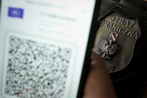 kontrola paszportów covidowych 