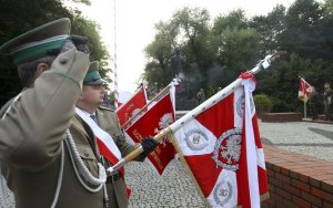 Poczet sztandarowy BiOSG na uroczystościach w Rzeszowie, fot. Krzysztof Kapica, Nowiny24 