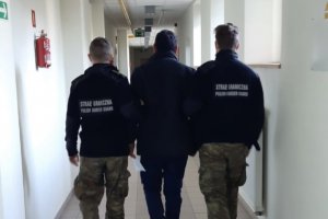 doprowadzenie zatrzymanych cudzoziemców do sądu 