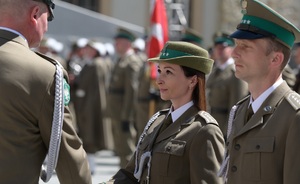 Uroczystość w Krasiczynie, wręczenia awansów i wyróżnień 