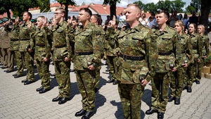 uroczyste ślubowanie w komendzie BiOSG 