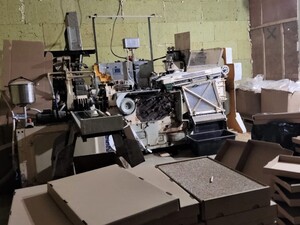 zlikwidowana nielegalna linia do produkcji papierosów 