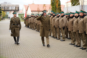 Uroczysty apel z okazji Święta Niepodległości w BiOSG 