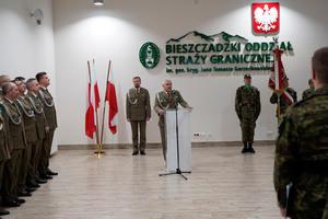 Uroczystość wręczenia aktów mianowania na pierwszy stopień w korpusie podoficerów 