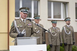 Wręczenie aktów mianowania na stopień młodszego chorążego w BiOSG 