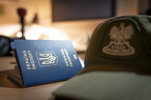 poszporty ukraińskie oraz czapka SG