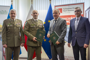 uroczystość podpisania porozumienia w komendzie BiOSG uroczystość podpisania porozumienia w komendzie BiOSG
