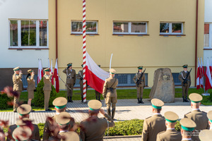 Święto Flagi Rzeczypospolitej Polskiej na terenie Komendy Bieszczadzkiego Oddziału Straży Granicznej w Przemyślu