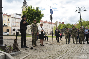 uroczystość odsłonięcia niedźwiadka uroczystość odsłonięcia niedźwiadka