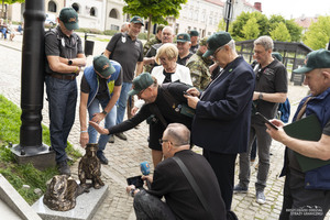 uroczystość odsłonięcia niedźwiadka uroczystość odsłonięcia niedźwiadka