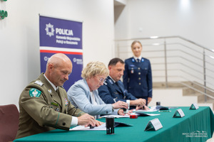 Straż Graniczna i Policja z Podkarpacia podpisała porozumienie z 11 szkołami średnimi