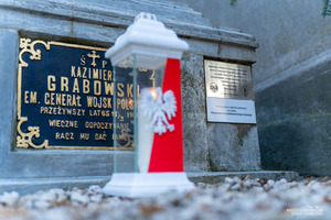 Delegacja Bieszczadzkiego Oddziału SG oddała hołd zmarłym