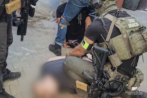 Zdjęcie z realizacji sprawy dot. likwidacji nielegalnych fabryk papierosów