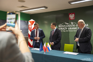 Podpisanie umowy na realizację projektu Transgraniczny Szlak Dawnych Placówek Straży Granicznej.