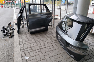 Zatrzymane części